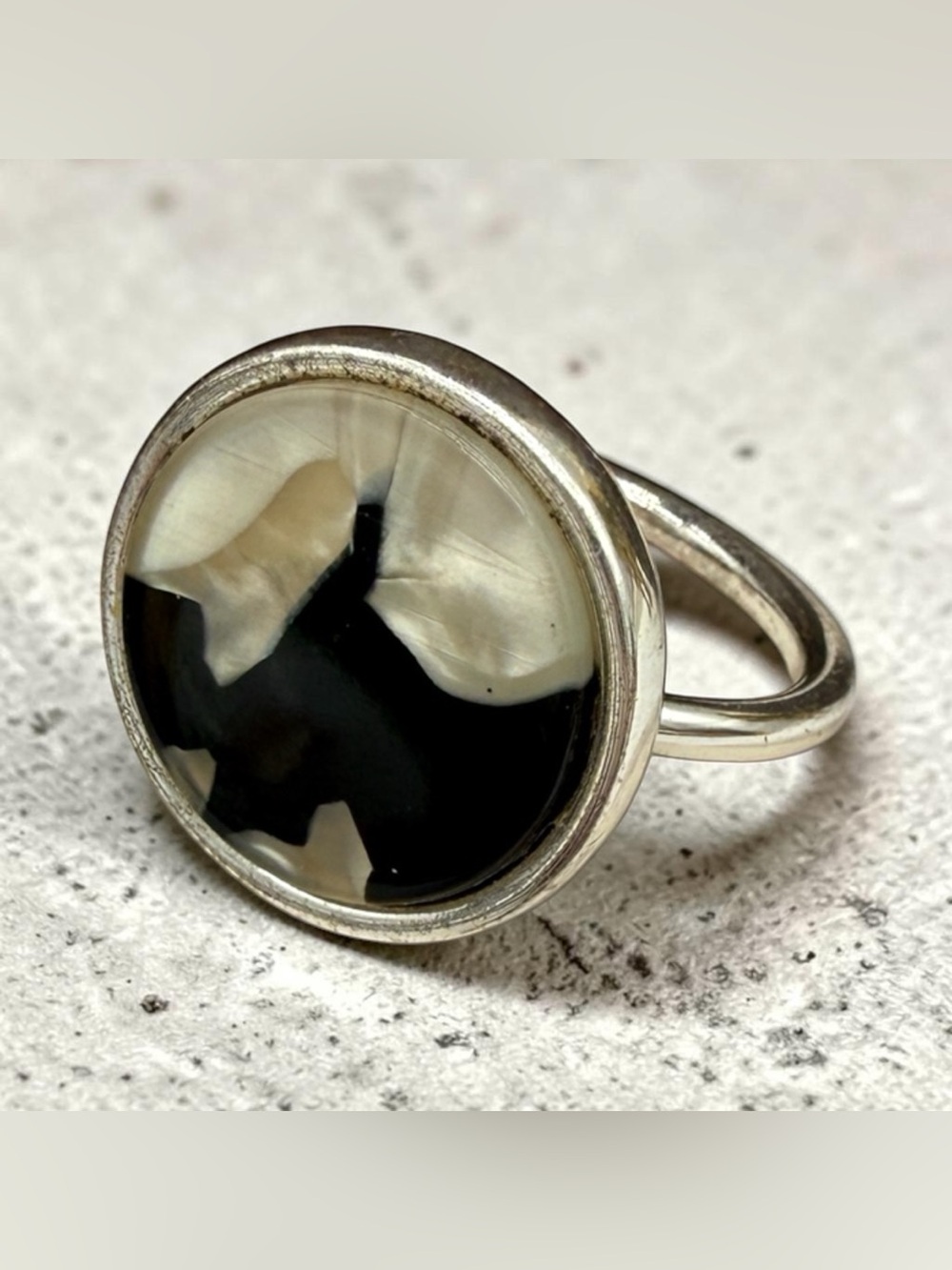 Iridescent Mother of Pearl Round Statement Ring- Silver, Black, & White- Size 9